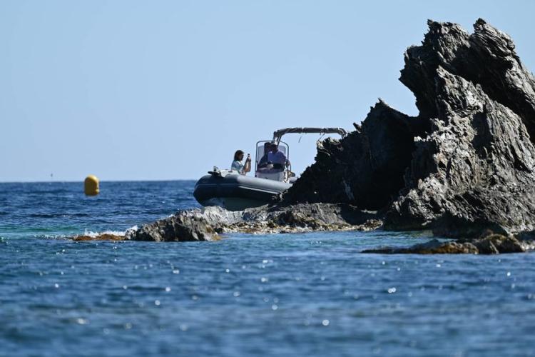 Secretrip vous embarque pour une demi-journée de rêve vers Porquerolles, Giens, la côte sauvage de Giens etc - La côte sauvage vers le Sarranier
