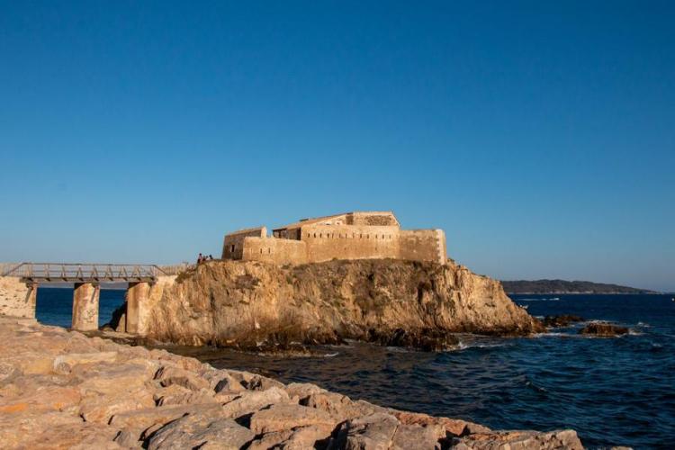 Visite guid&eacute;e | Fort du Pradeau_Hy&egrave;res
