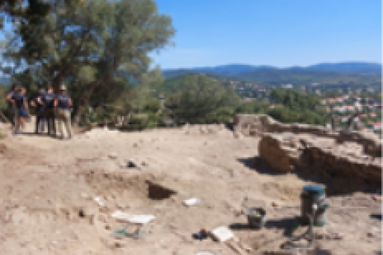 Histoires d'Hy&egrave;res : ce que raconte l'arch&eacute;ologie en 2025_Hy&egrave;res